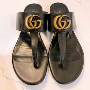 Gucci sandals size 39